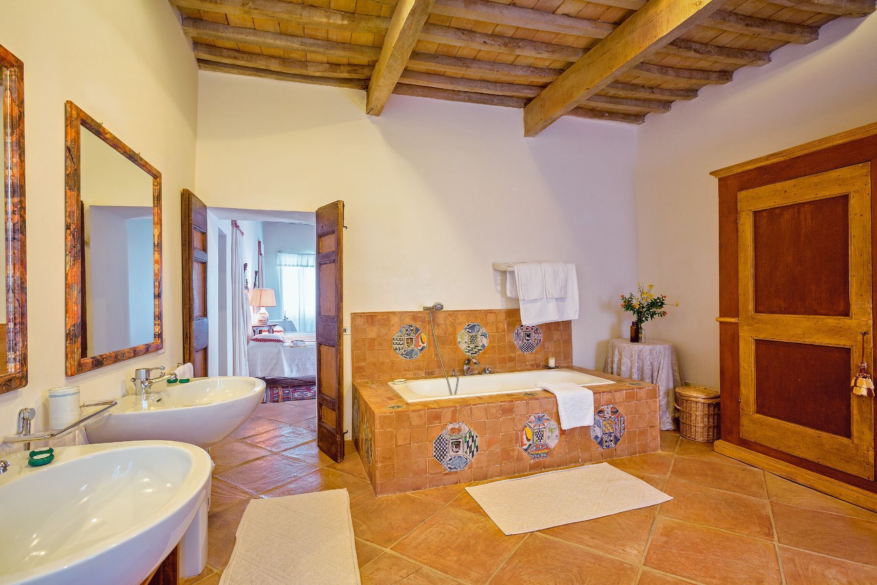 Borgo di Pietro villa photo.